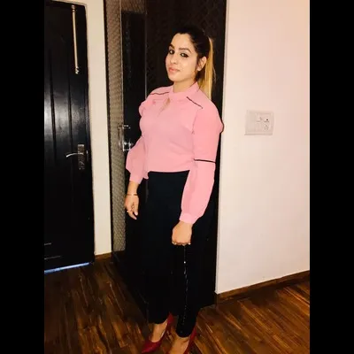 Call Girls in Bandra